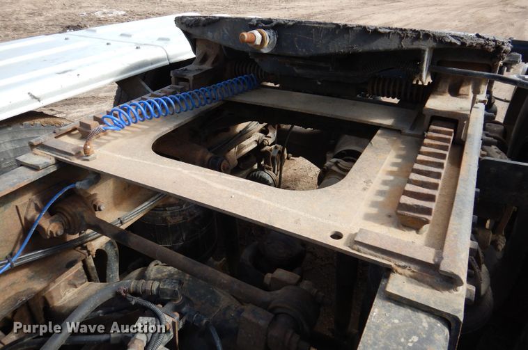 image for item JK9469 1993 Mack CH613  semi truck