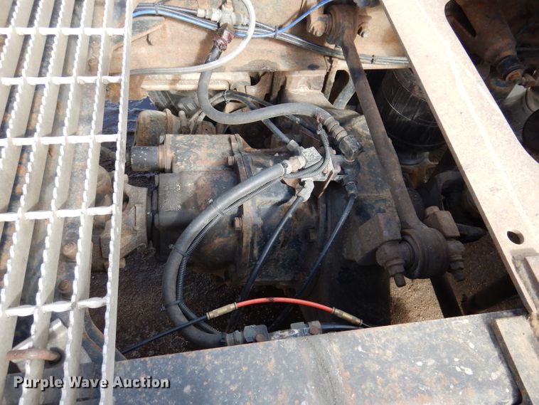 image for item JK9469 1993 Mack CH613  semi truck