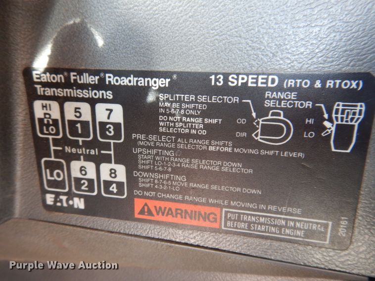 image for item JK9469 1993 Mack CH613  semi truck