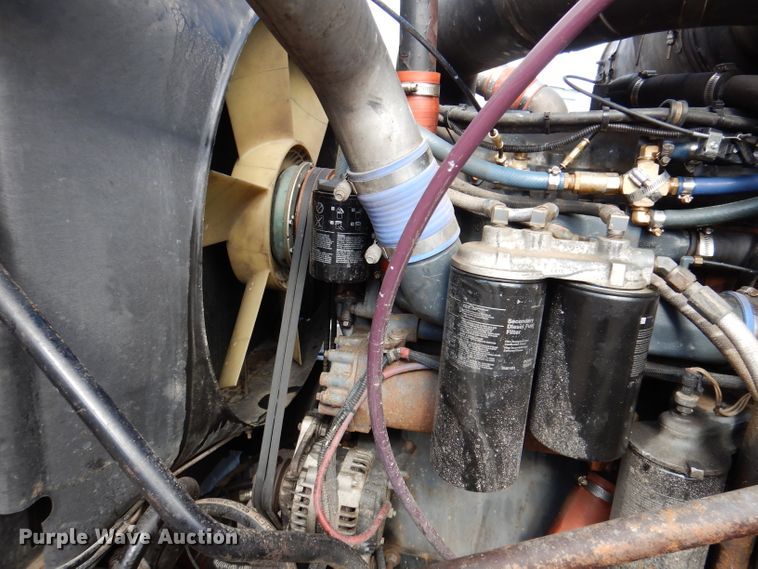 image for item JK9469 1993 Mack CH613  semi truck