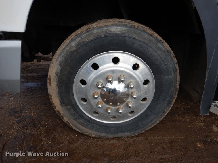 image for item JK9469 1993 Mack CH613  semi truck