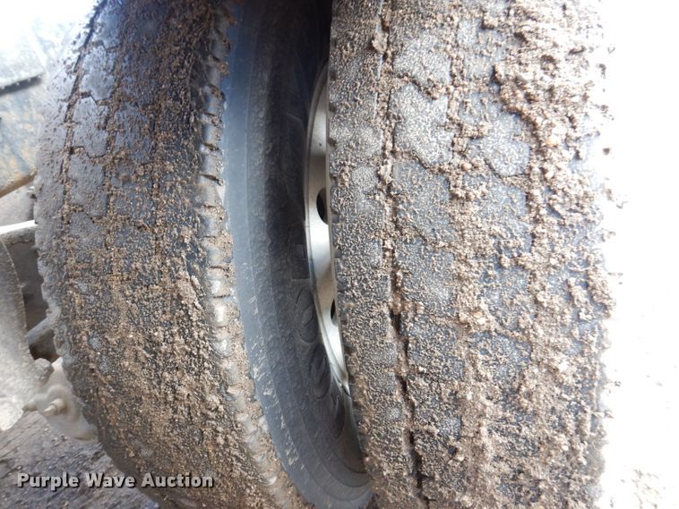 image for item JK9469 1993 Mack CH613  semi truck