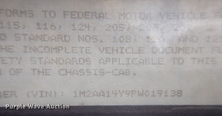 image for item JK9469 1993 Mack CH613  semi truck