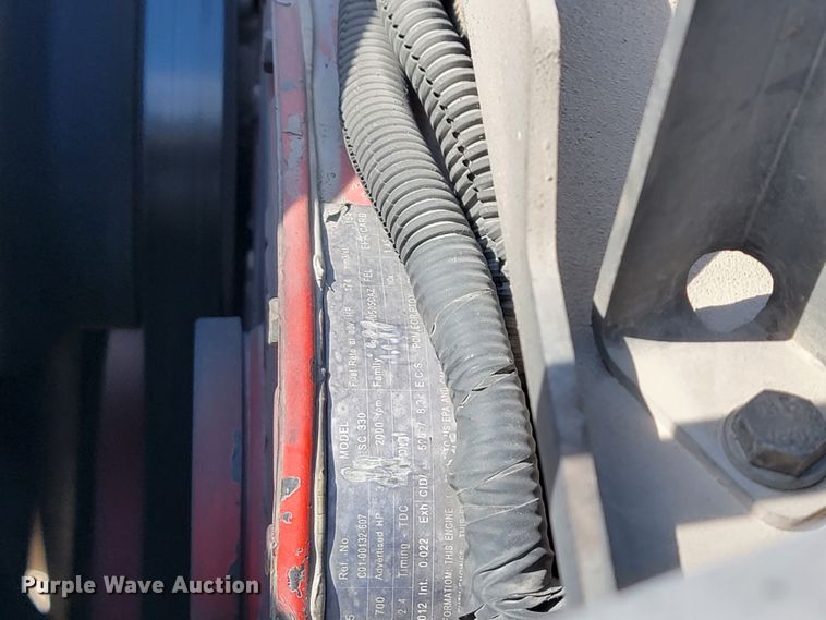 image for item JL9689 2010 Freightliner Business Class M2  truck cab and chassis