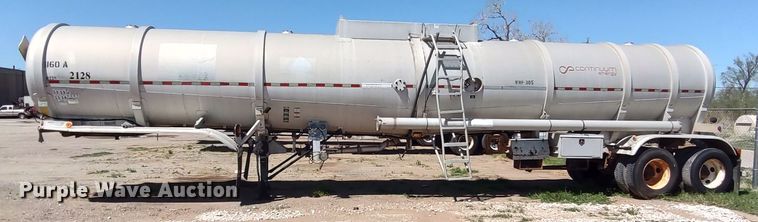 image for item JO9539 1994 Trailmaster Tanks  tank trailer