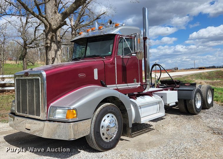 image for item KE9849 1998 Peterbilt 377  semi truck