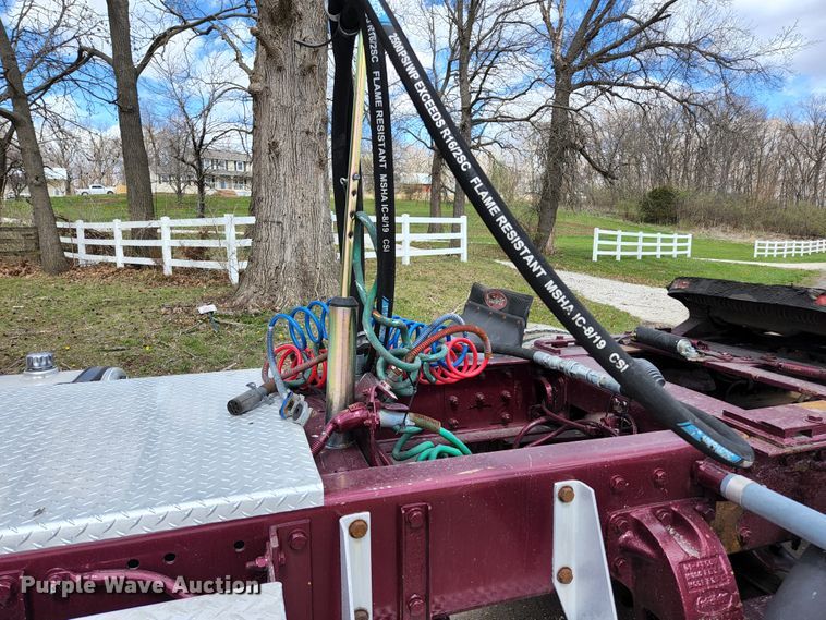 image for item KE9849 1998 Peterbilt 377  semi truck