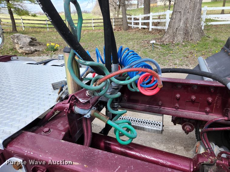 image for item KE9849 1998 Peterbilt 377  semi truck