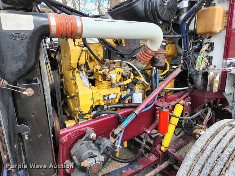 image for item KE9849 1998 Peterbilt 377  semi truck