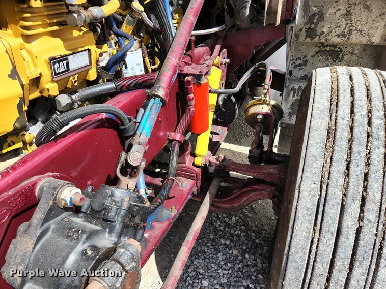 image for item KE9849 1998 Peterbilt 377  semi truck