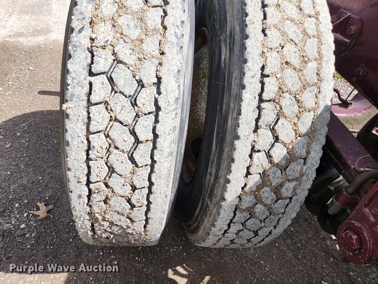 image for item KE9849 1998 Peterbilt 377  semi truck