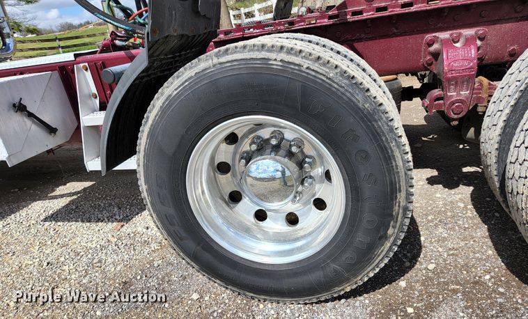 image for item KE9849 1998 Peterbilt 377  semi truck