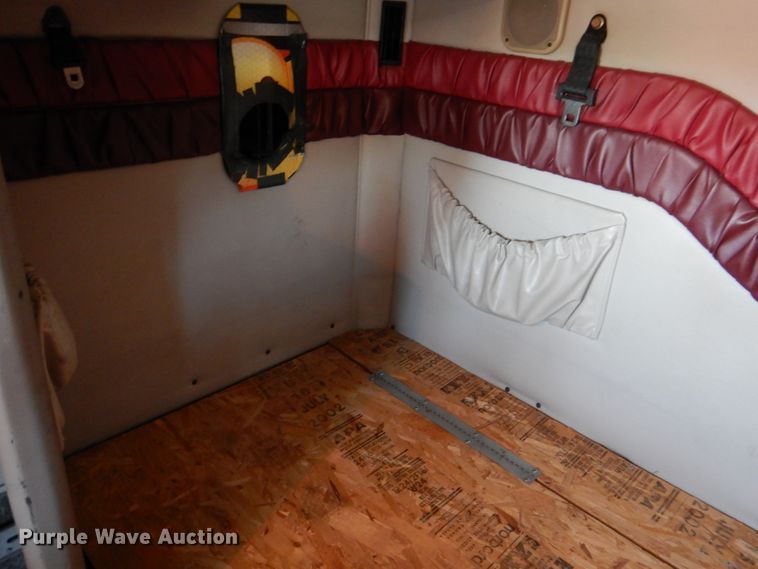 image for item KP9178 2004 Mack CX613  semi truck