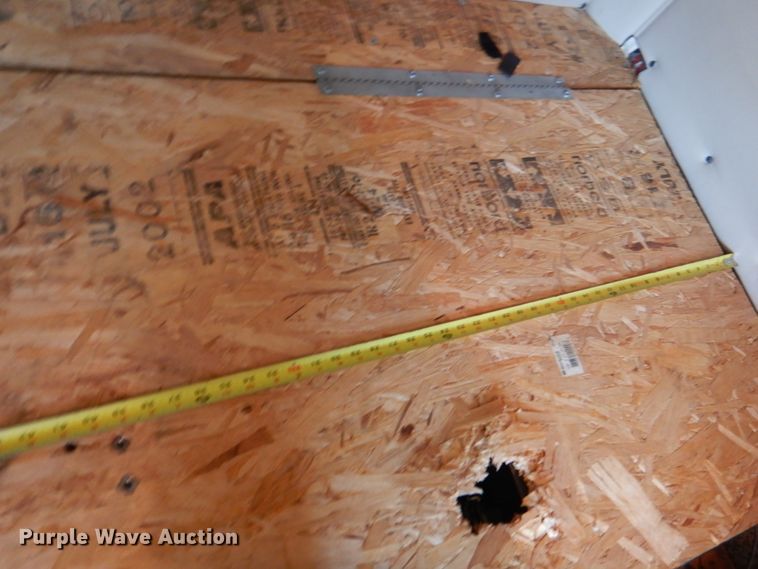 image for item KP9178 2004 Mack CX613  semi truck