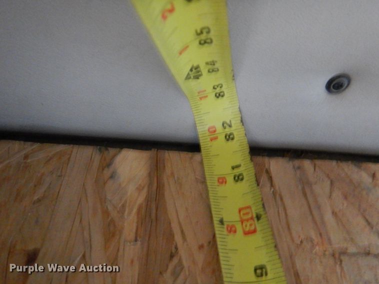 image for item KP9178 2004 Mack CX613  semi truck