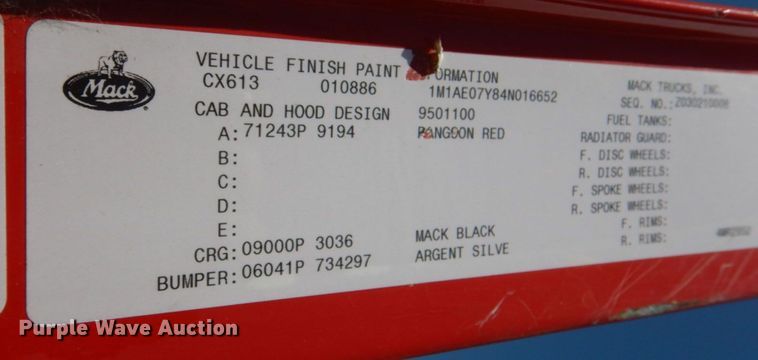 image for item KP9178 2004 Mack CX613  semi truck