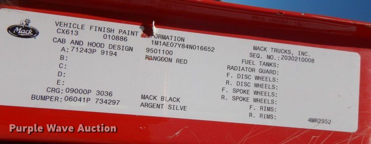 image for item KP9178 2004 Mack CX613  semi truck