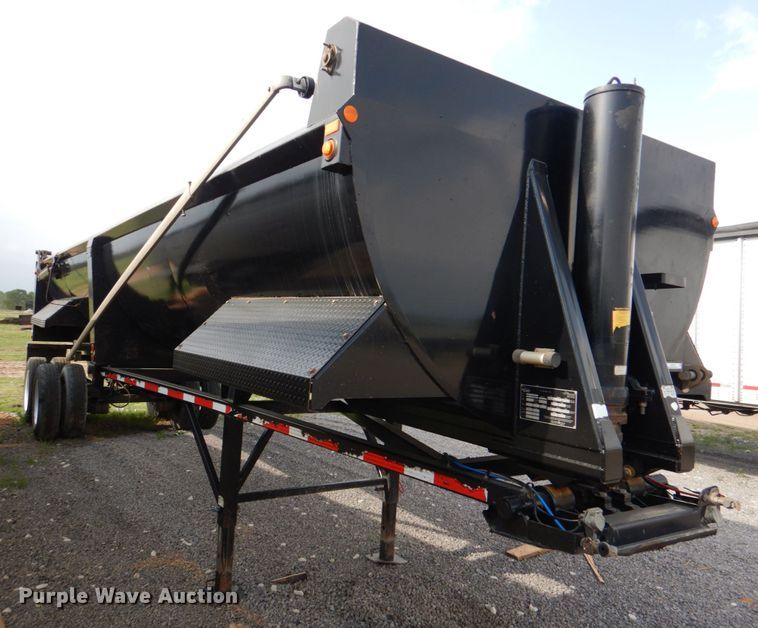 image for item KP9194 2017 EMI 32-ED-2  end dump trailer