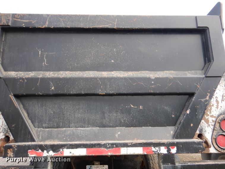image for item KP9194 2017 EMI 32-ED-2  end dump trailer
