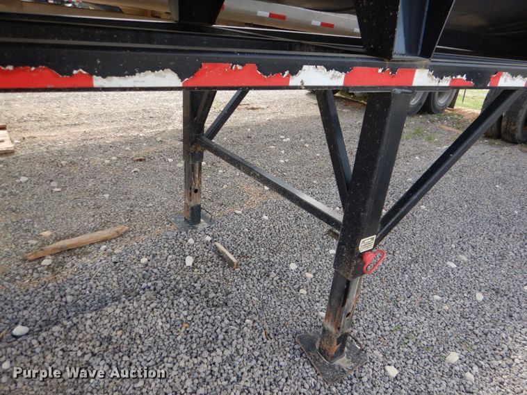 image for item KP9194 2017 EMI 32-ED-2  end dump trailer