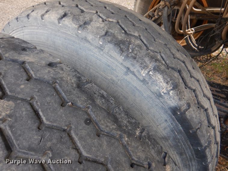 image for item KP9194 2017 EMI 32-ED-2  end dump trailer