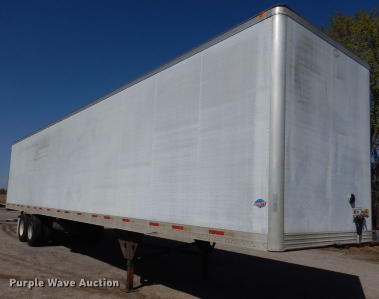 image for item KP9227 2007 Utility Trailer  dry van trailer