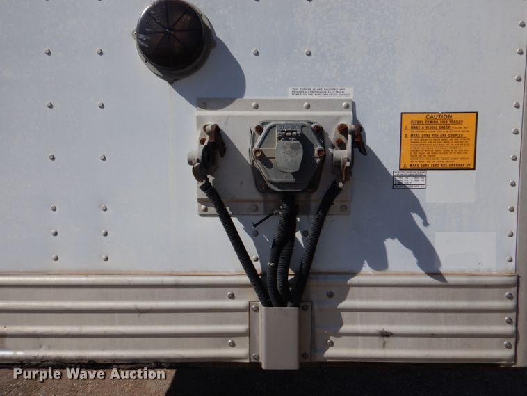 image for item KP9227 2007 Utility Trailer  dry van trailer