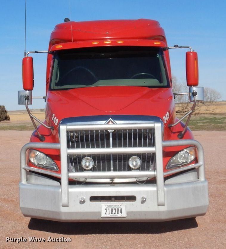 image for item KU9709 2008 International ProStar  semi truck