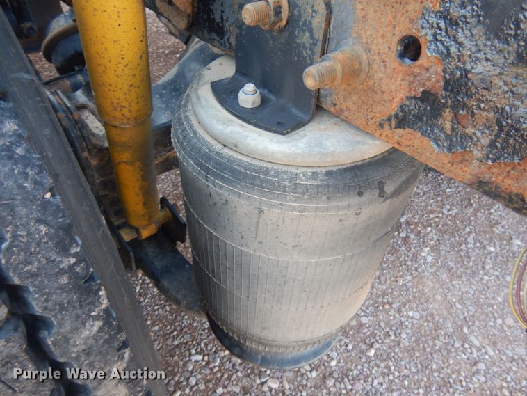 image for item KU9709 2008 International ProStar  semi truck