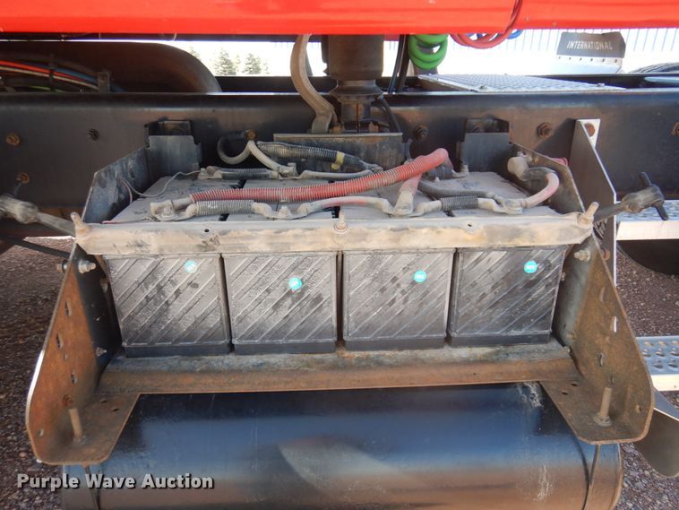 image for item KU9709 2008 International ProStar  semi truck