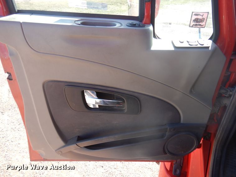 image for item KU9709 2008 International ProStar  semi truck