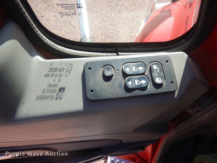 image for item KU9709 2008 International ProStar  semi truck