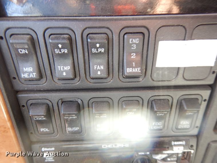 image for item KU9709 2008 International ProStar  semi truck