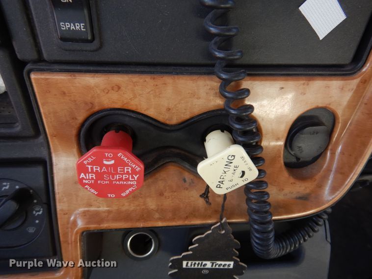 image for item KU9709 2008 International ProStar  semi truck