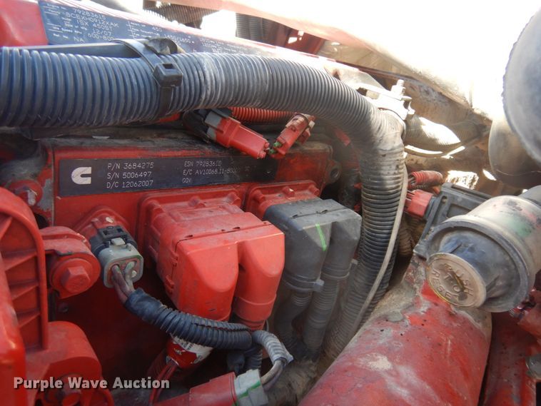 image for item KU9709 2008 International ProStar  semi truck