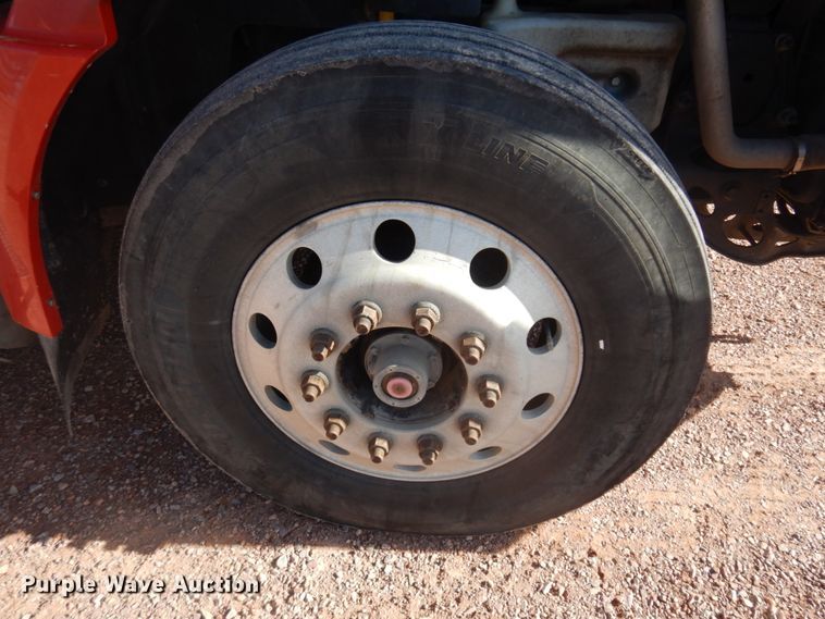 image for item KU9709 2008 International ProStar  semi truck