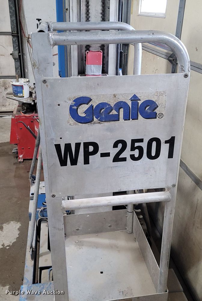 image for item BY9481 Genie IWP-25S  vertical lift