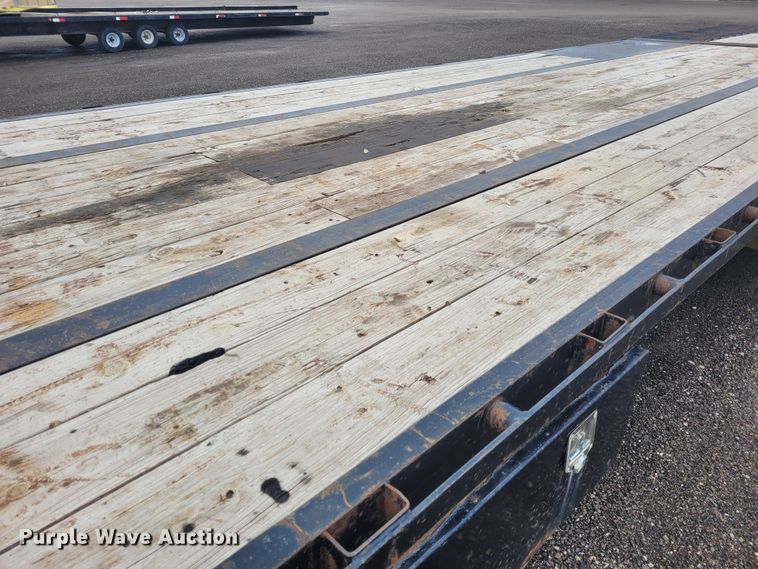 image for item BY9482 2017 Load Trail  equipment trailer