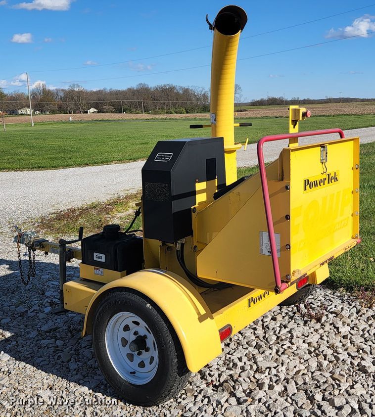 image for item DH0593 Powertek 731  wood chipper