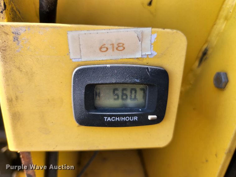 image for item DH0593 Powertek 731  wood chipper