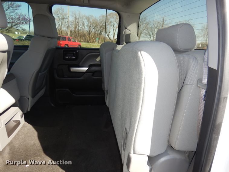 image for item DH8965 2014  Chevrolet Silverado 1500  Crew Cab pickup truck