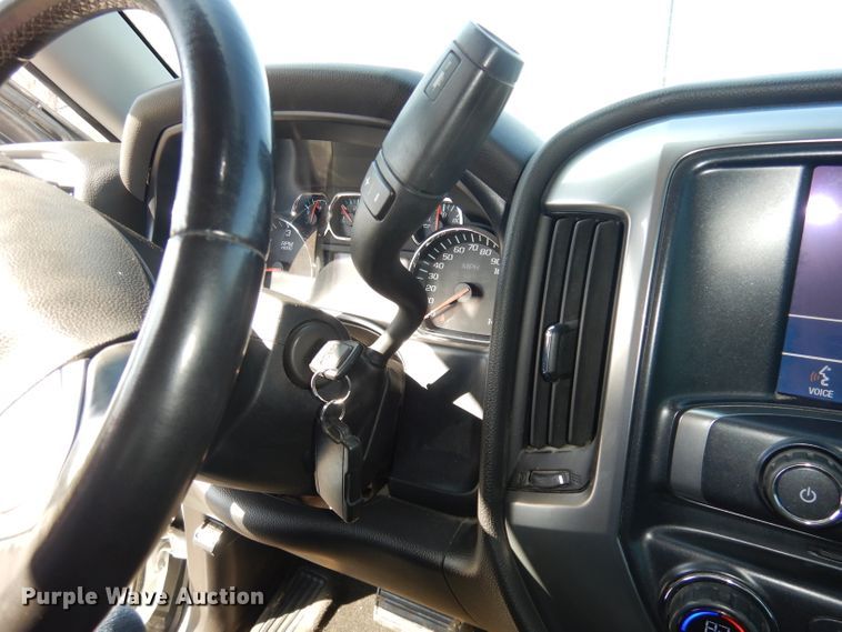 image for item DH8965 2014  Chevrolet Silverado 1500  Crew Cab pickup truck