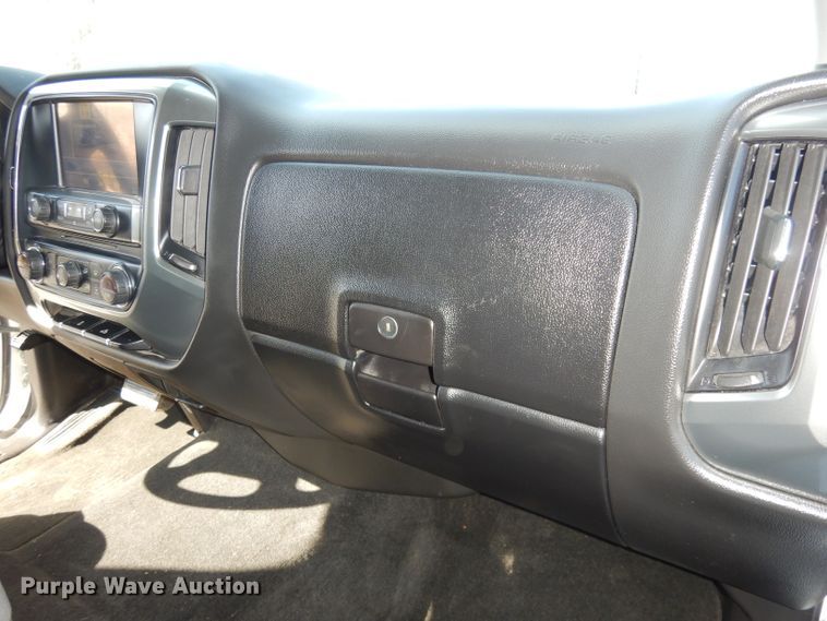 image for item DH8965 2014  Chevrolet Silverado 1500  Crew Cab pickup truck