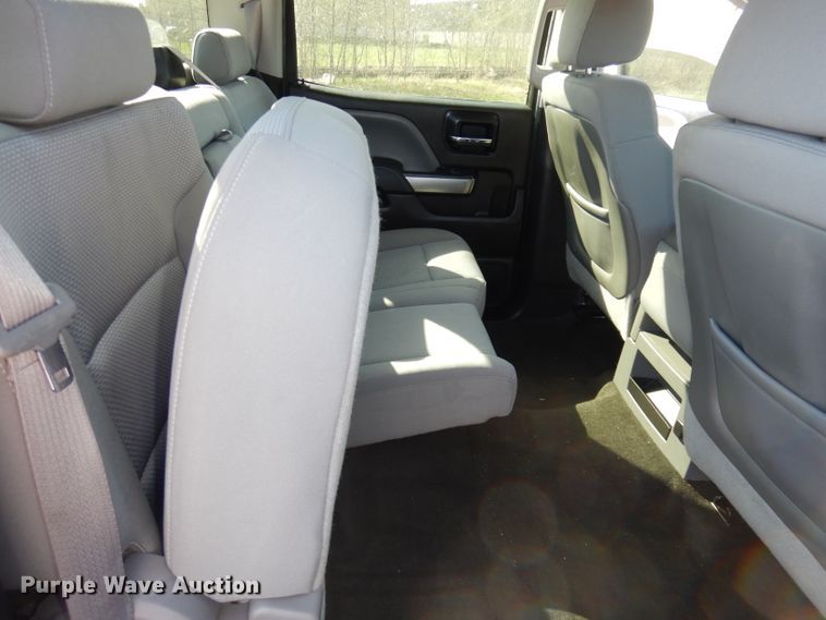 image for item DH8965 2014  Chevrolet Silverado 1500  Crew Cab pickup truck