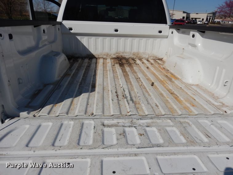 image for item DH8965 2014  Chevrolet Silverado 1500  Crew Cab pickup truck