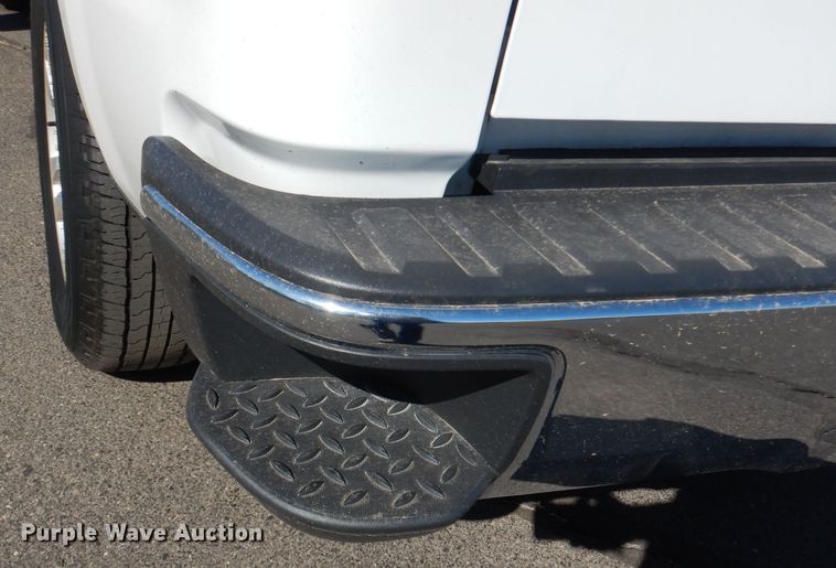 image for item DH8965 2014  Chevrolet Silverado 1500  Crew Cab pickup truck