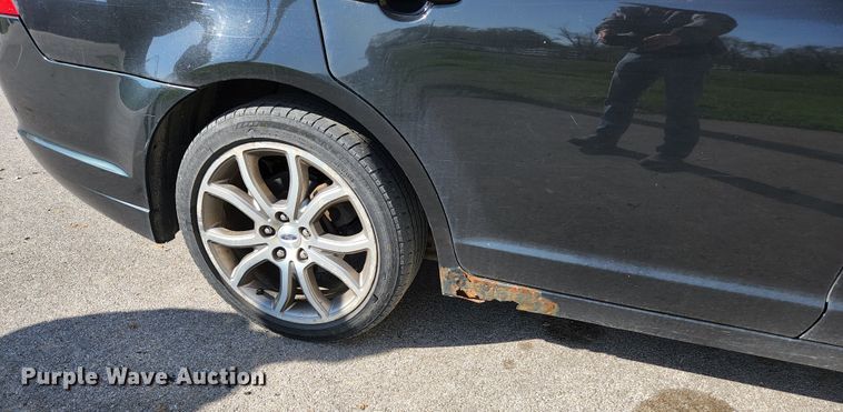 image for item DI1219 2010 Ford Fusion SE