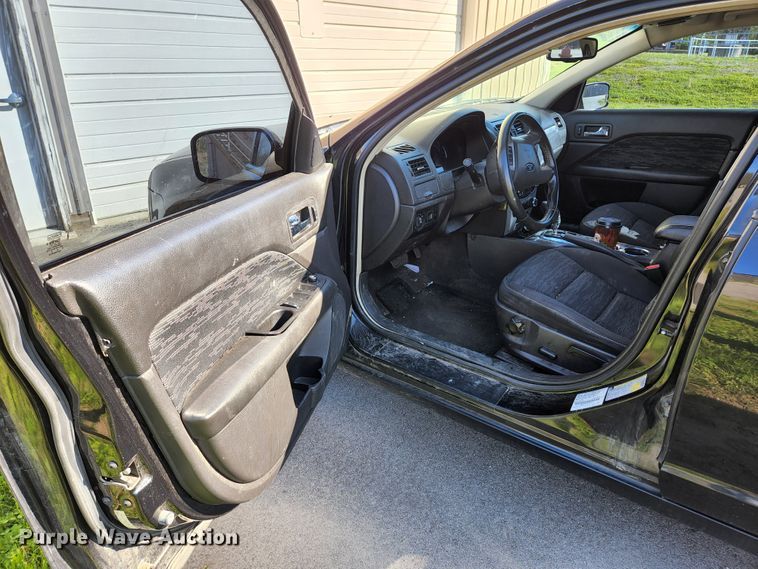 image for item DI1219 2010 Ford Fusion SE