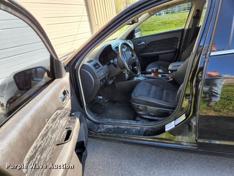 image for item DI1219 2010 Ford Fusion SE