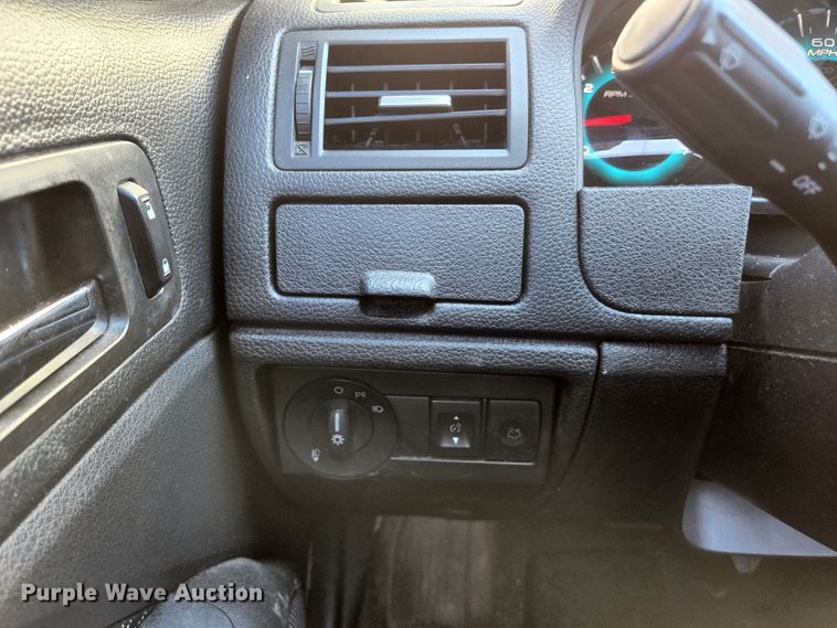 image for item DI1219 2010 Ford Fusion SE